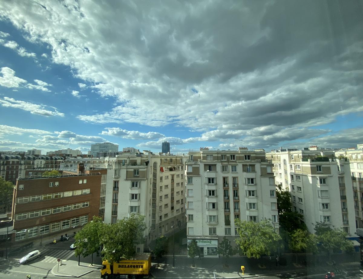 La mairie de Paris annonce des contrôles renforcés sur l'encadrement des loyers