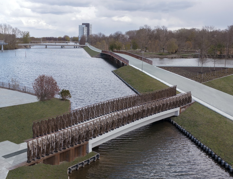 Un pont high-tech construit avec du lin