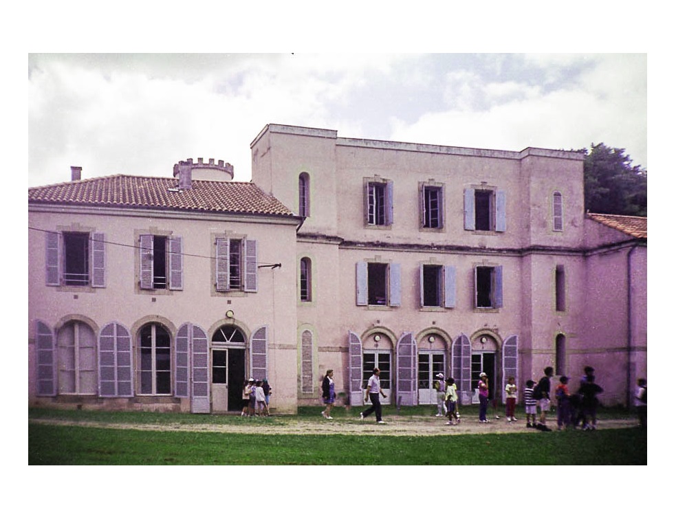 La mairie de Paris brade deux domaines en Ariège et dans le Puy-de-Dôme