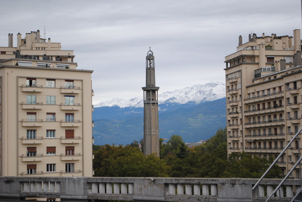 Tour Perret (Grenoble) : un relooking en bonne voie