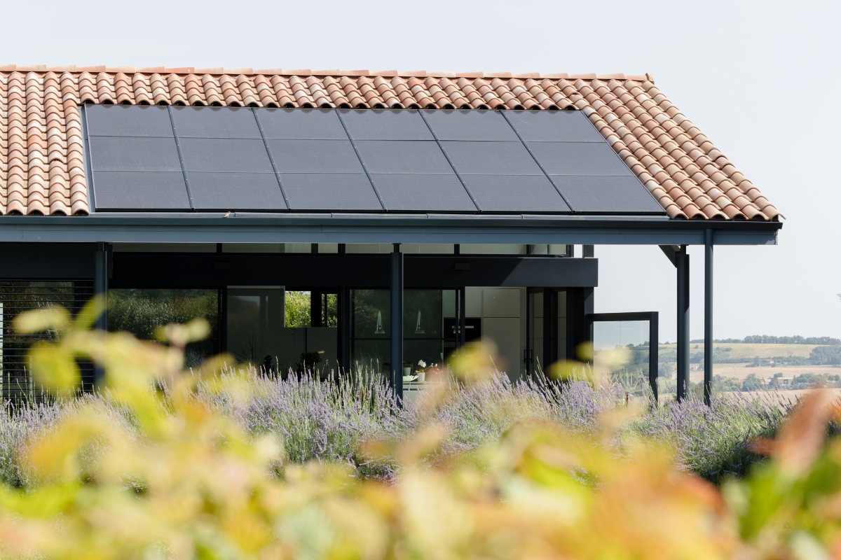 Terreal ouvre son premier espace de formation (photovoltaïque) dédié aux couvreurs