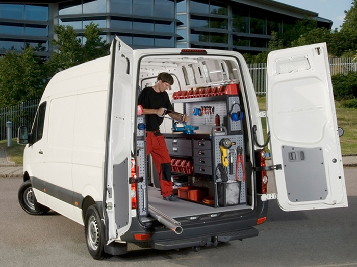 Aménagement d'un camion Opel Movano, isolation écologique et
