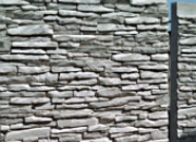 Murs à parement pierre