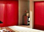 Stores à bandes verticales