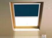 STORE FENÊTRE DE TOÎT