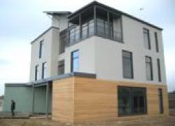 Une construction BBC acier sur mesure et sans surcoût