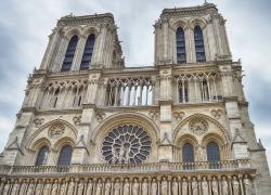 Notre-Dame : le général Georgelin appelle à jouer collectif face à un 