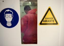 Salariés exposés à l'amiante: prison avec sursis requise contre deux dirigeants