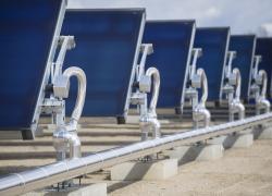 Et si le solaire thermique remplaçait le gaz et le fioul dans l’industrie et le chauffage urbain ?