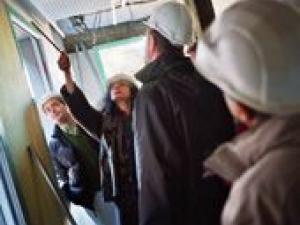 Agression d'un inspecteur du travail sur un chantier en Corse, le gouvernement "condamne"