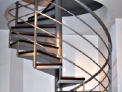 ESCALIER HÉLICOÏDAL