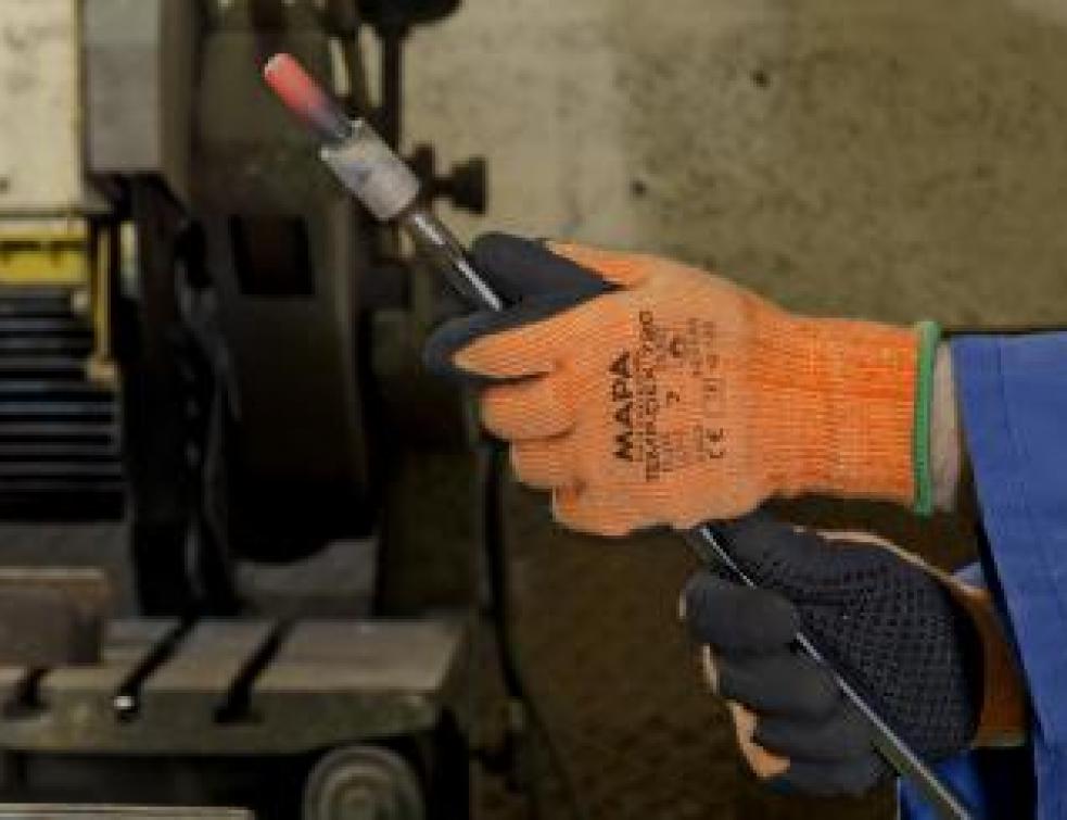 Mapa lance une gamme de gants thermiques