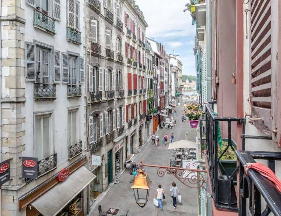 Bayonne: un monument commémorant le désarmement de l'ETA fait polémique