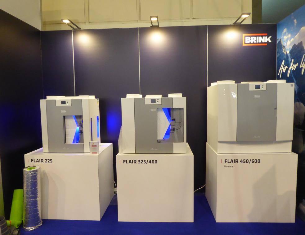 Trois caisson de ventilation double flux de marque Brink ©PP