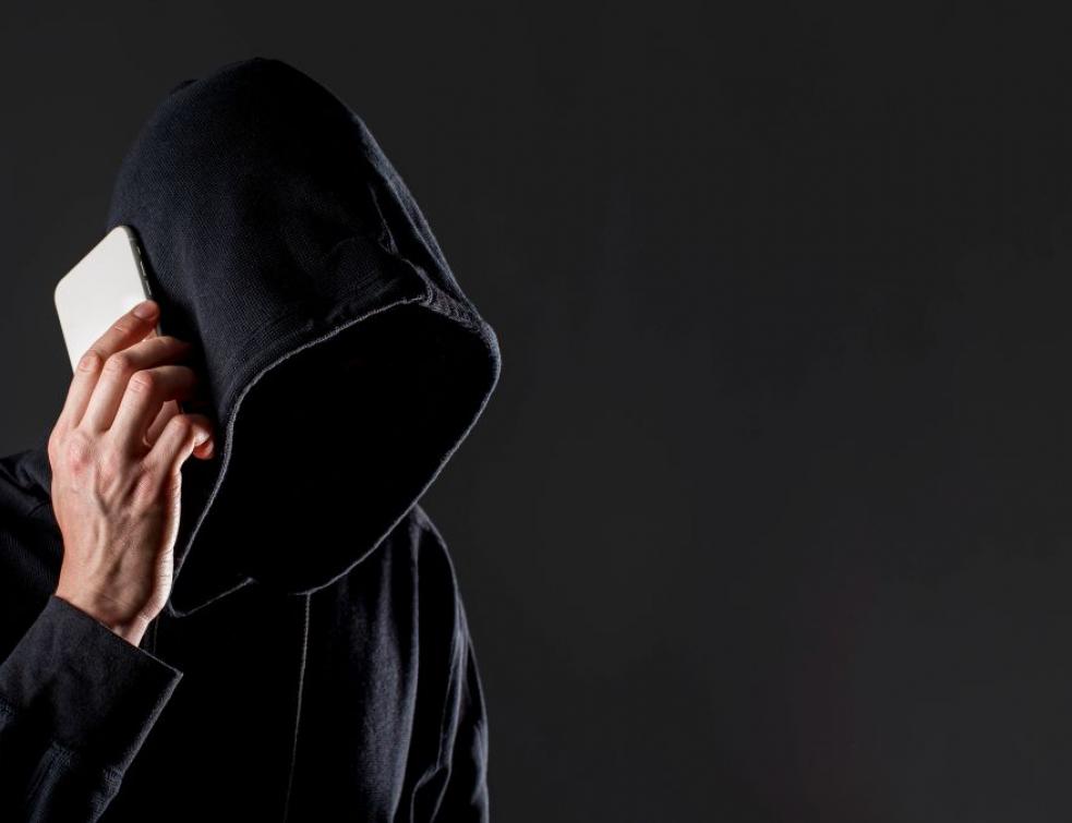 Sept hommes jugés à Paris pour une fraude au dispositif MaPrimeRénov. © Freepik